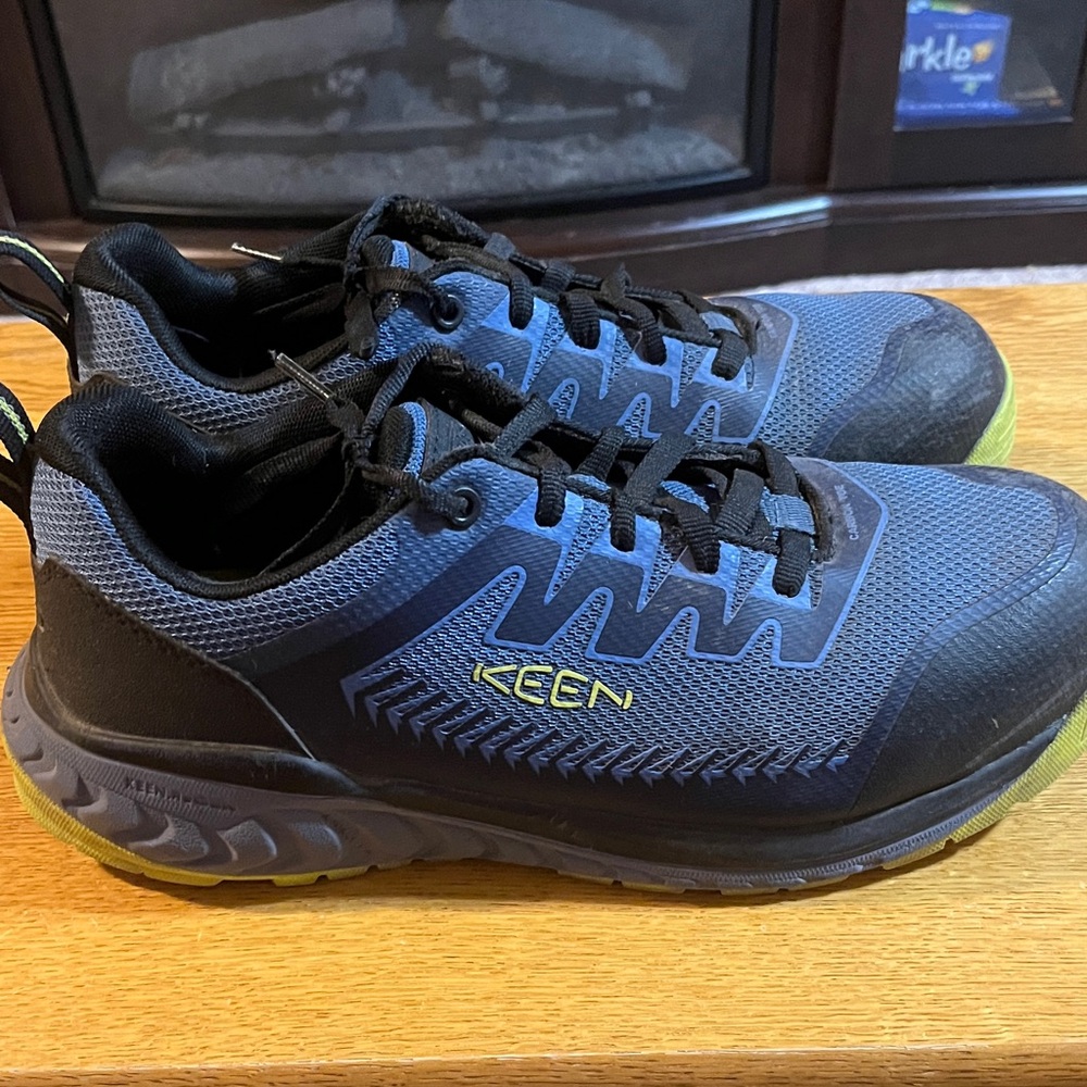 KEEN Men's Black and Blue Shoes with Composite Toe